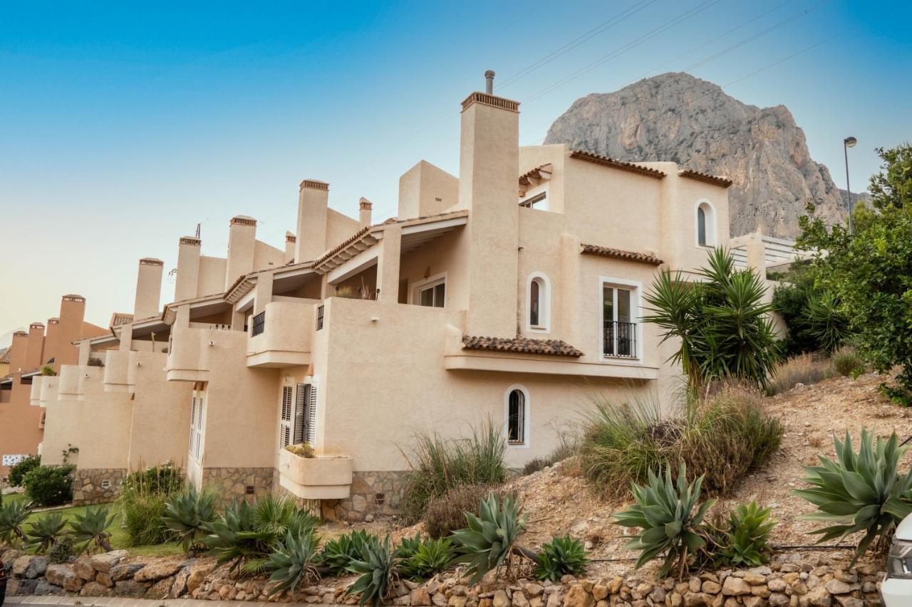 Charming Townhouse With Sea Views & Pool In Altea Villa Calpe Exterior photo